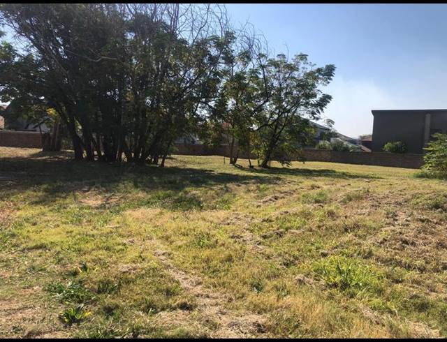 LAND FOR SALE IN SILVERWOODS COUNTRY ESTATE